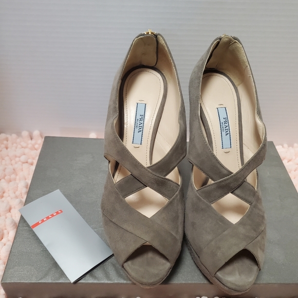 Welcome to Chicklassique!! - Picture 12 of 16